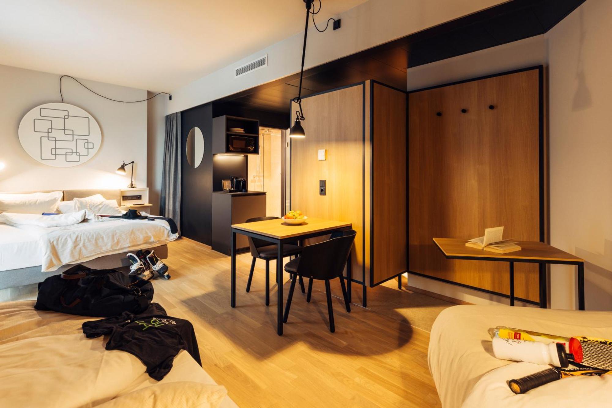 Harry'S Home Telfs Hotel & Apartments المظهر الخارجي الصورة
